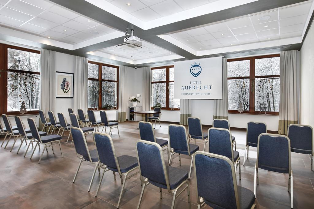 Hotel Aubrecht Country Spa Resort Przechlewo Dış mekan fotoğraf