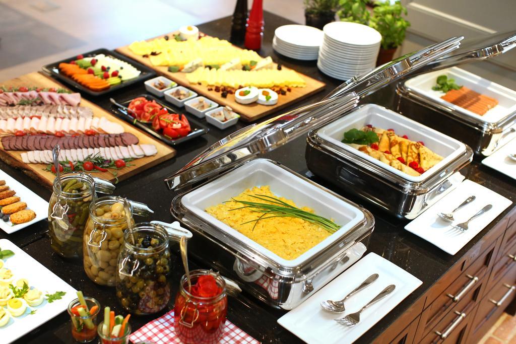 Hotel Aubrecht Country Spa Resort Przechlewo Dış mekan fotoğraf