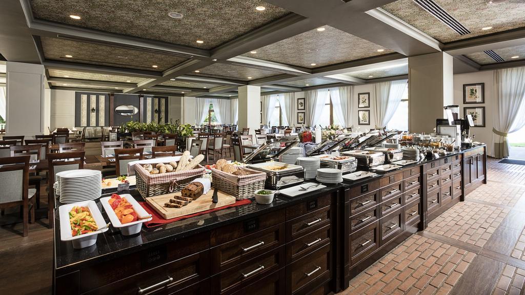 Hotel Aubrecht Country Spa Resort Przechlewo Dış mekan fotoğraf