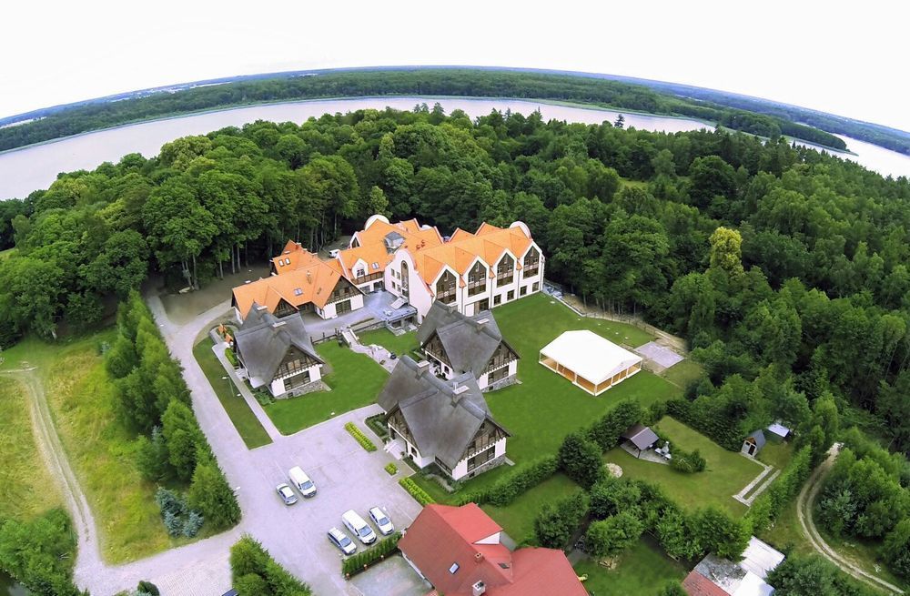 Hotel Aubrecht Country Spa Resort Przechlewo Dış mekan fotoğraf