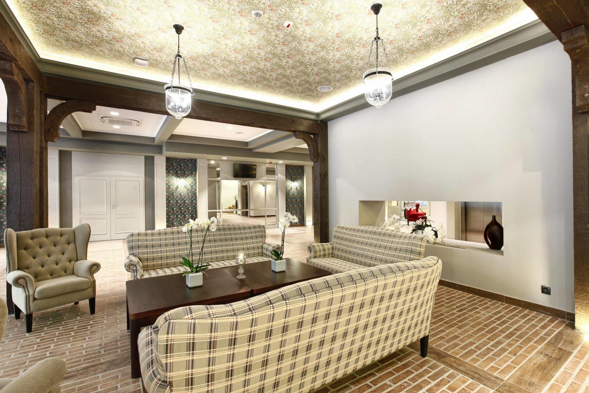 Hotel Aubrecht Country Spa Resort Przechlewo Dış mekan fotoğraf