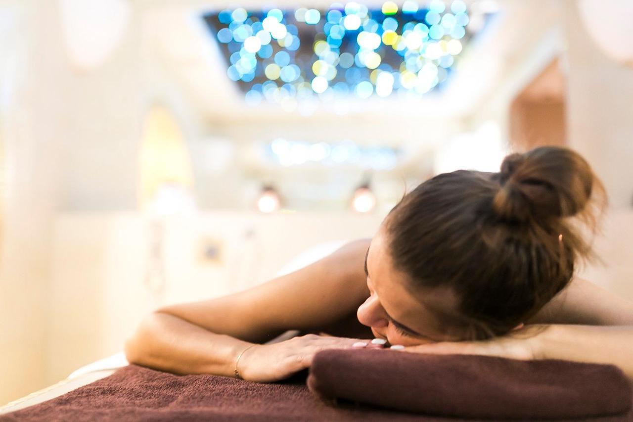 Hotel Aubrecht Country Spa Resort Przechlewo Dış mekan fotoğraf