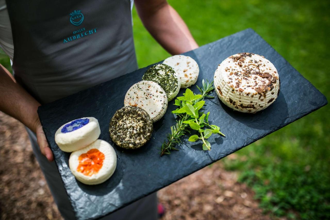 Hotel Aubrecht Country Spa Resort Przechlewo Dış mekan fotoğraf