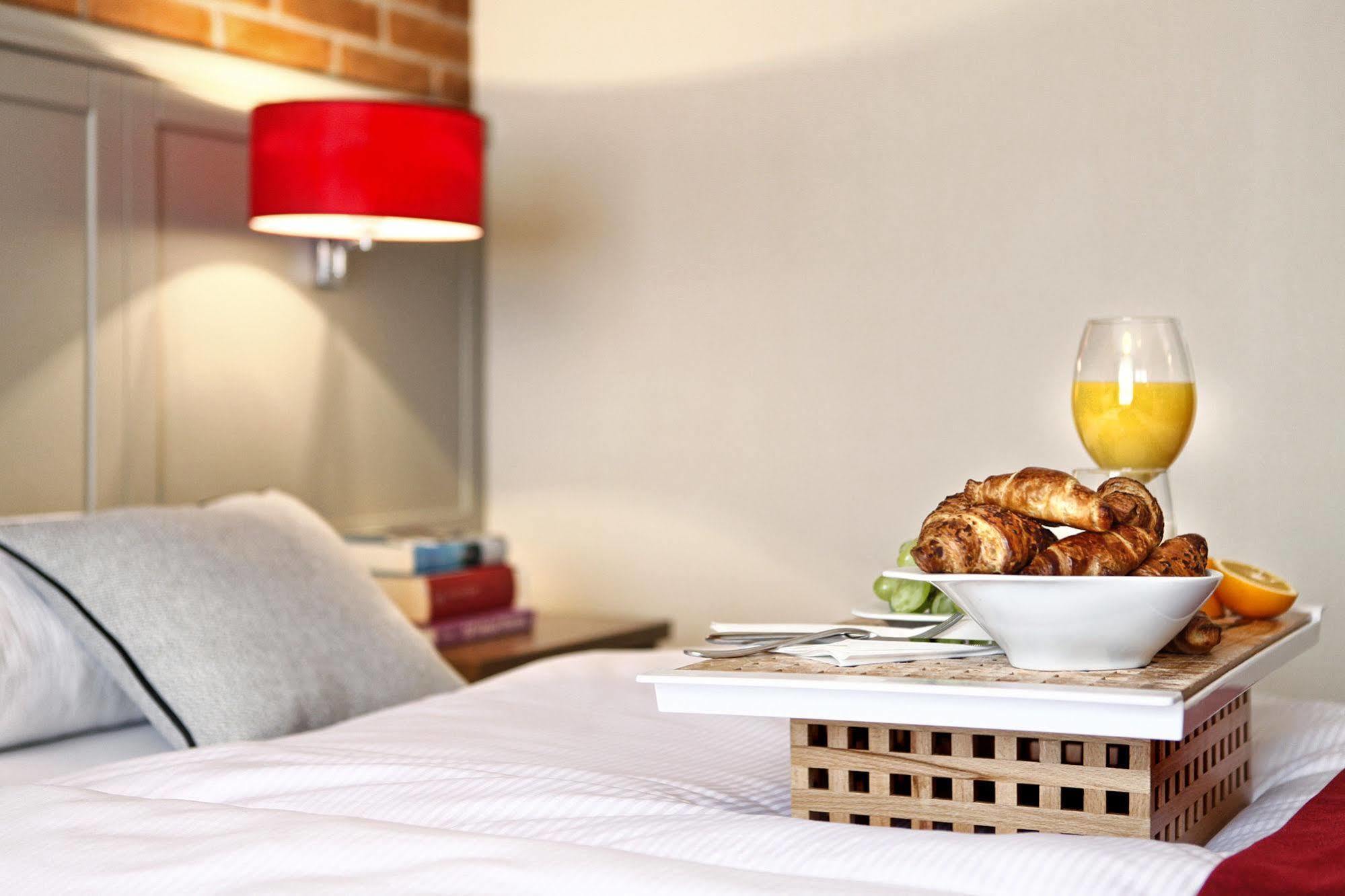 Hotel Aubrecht Country Spa Resort Przechlewo Dış mekan fotoğraf